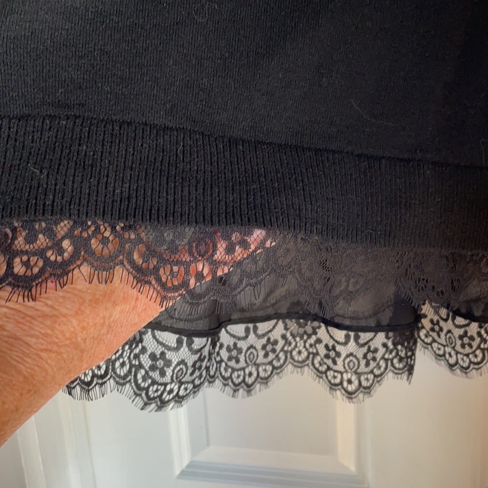 Chelsea 28 blk sweater with faux lace under shirt - Picture 5 of 10